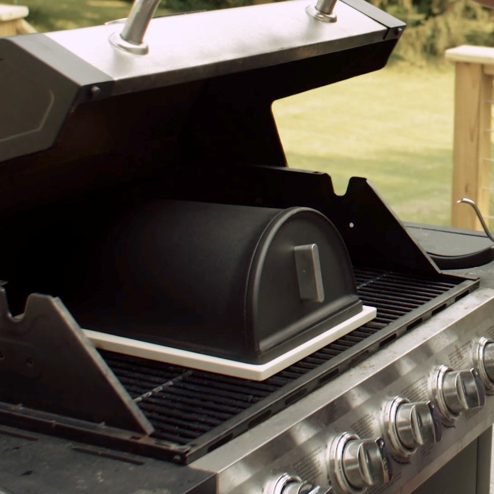 Baking bread on the Grill in the Fourneau Grande