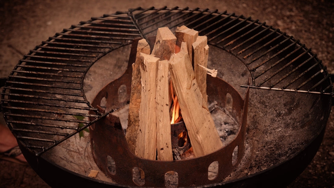 How to Build a Fire – Fourneau